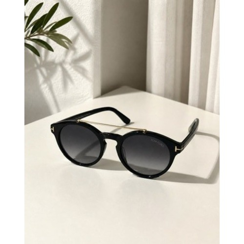 Tom Ford TF0383 UV400 Black Round Aviator Sunglasses Gold Bar Made in Italy